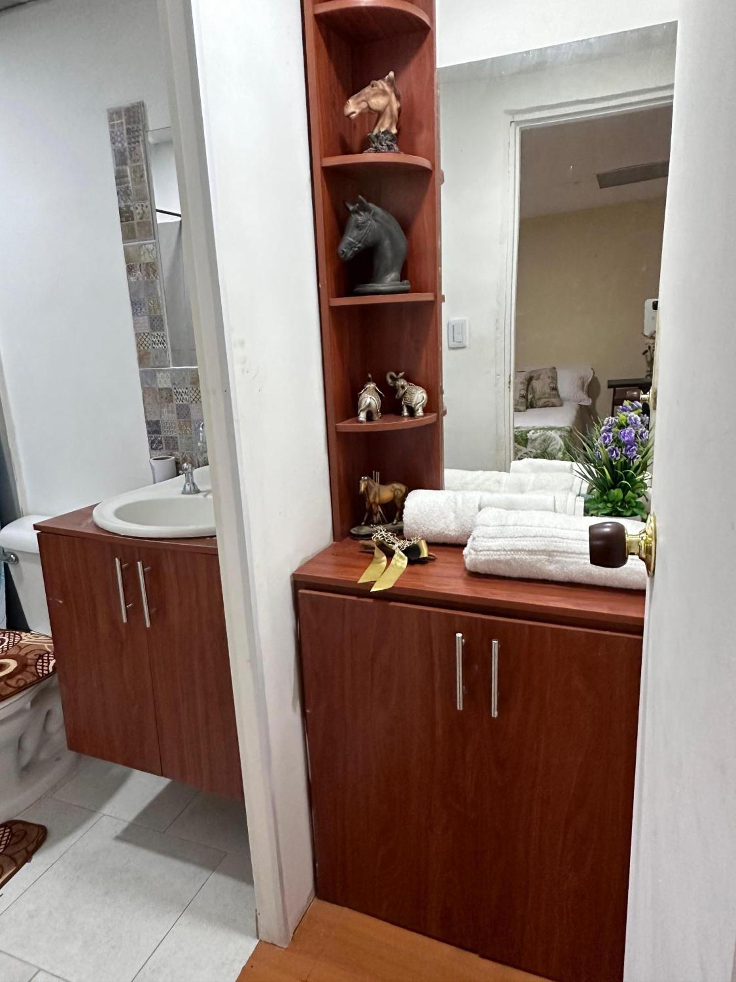 לינה וארוחת בוקר סנטה רוזה דה כבאל El Refugio Del Colibri מראה חיצוני תמונה